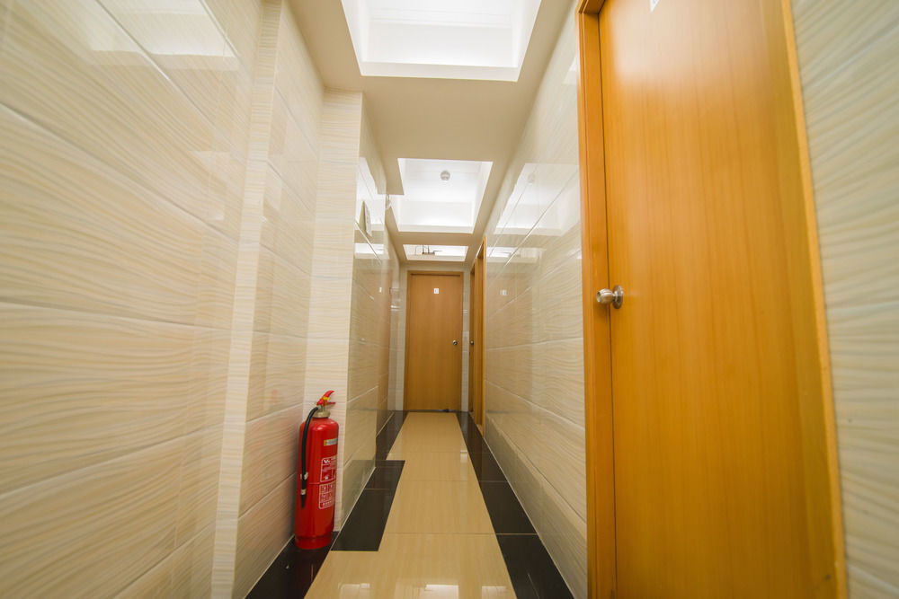Kam Fu Guesthouse Kowloon  Екстериор снимка