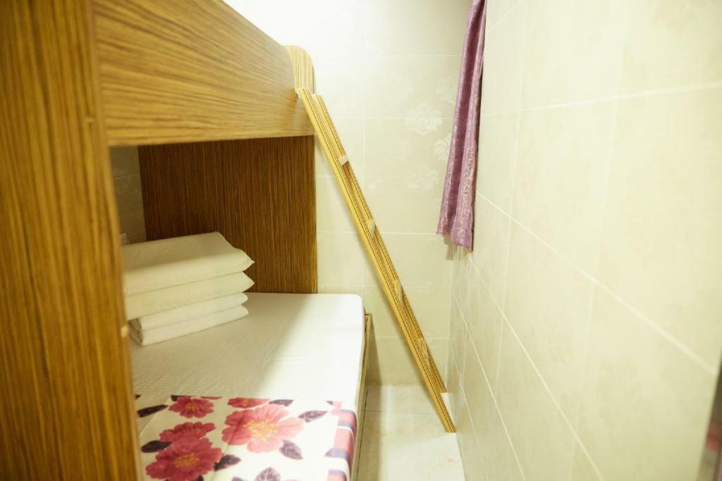 Kam Fu Guesthouse Kowloon  Екстериор снимка